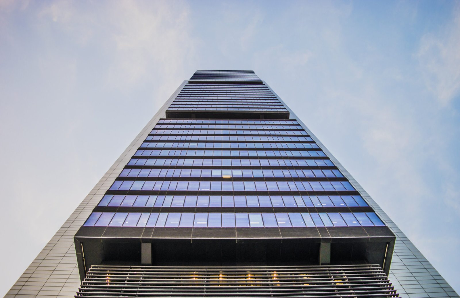 pexels pixabay 280312 scaled Size your Power Apps with Height and Width in SharePoint webparts